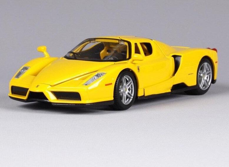 Modellautos Ferrari Enzo (1:24)