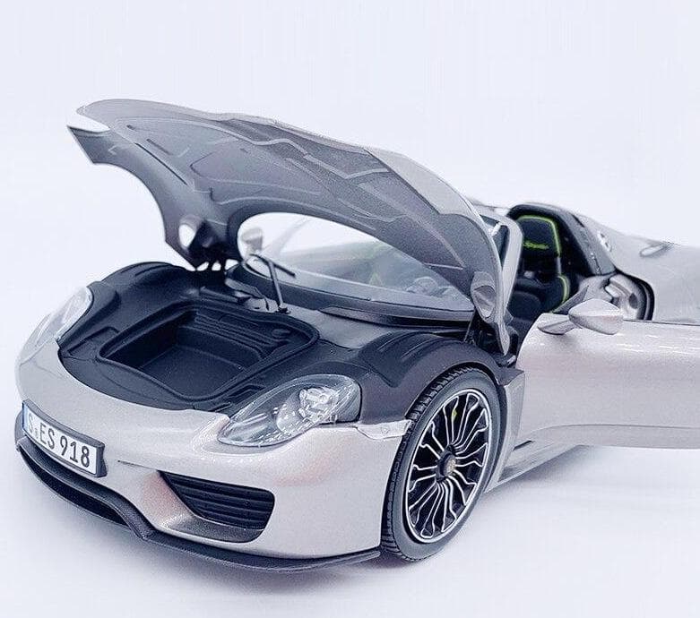 Modellautos Porsche 918 Spyder (1:18)